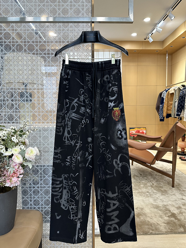 Price:349 512−8L 12