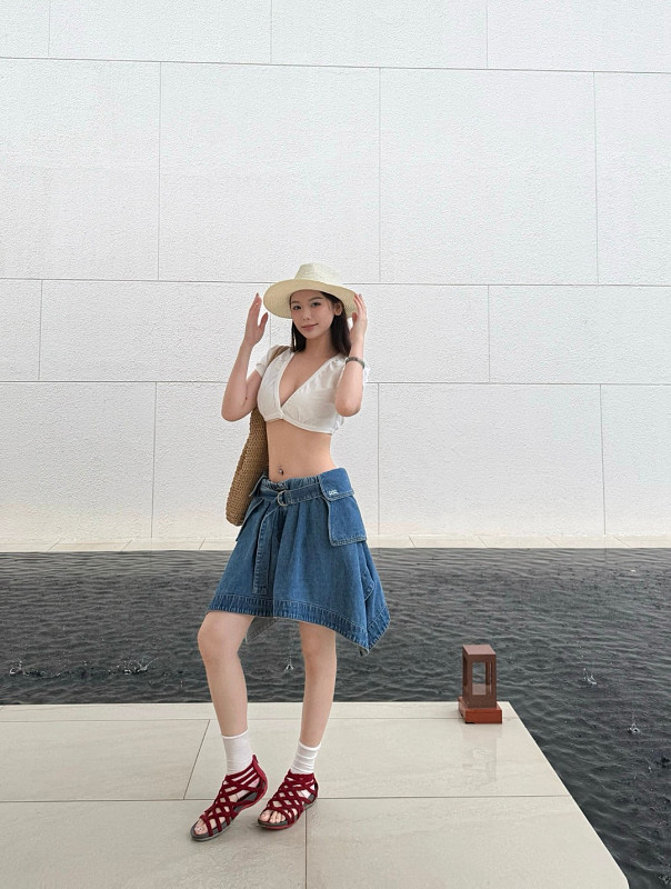 Price:289 6125-82L