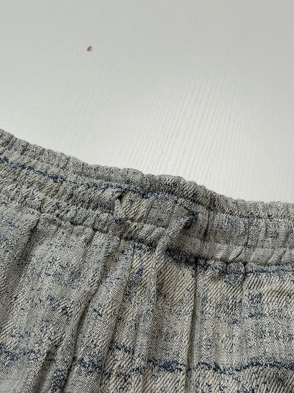 Price:259 050−51L 10