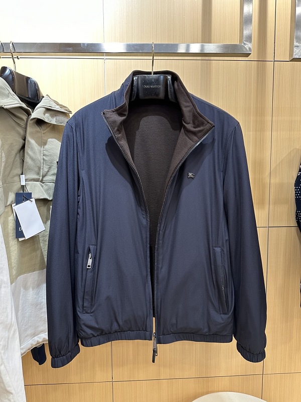 Price:499 567−8L 6