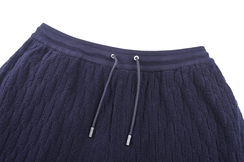 Price:249 −51l 4