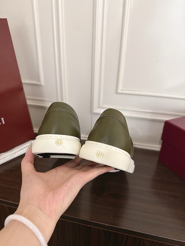 Price:429 5828−29L 11