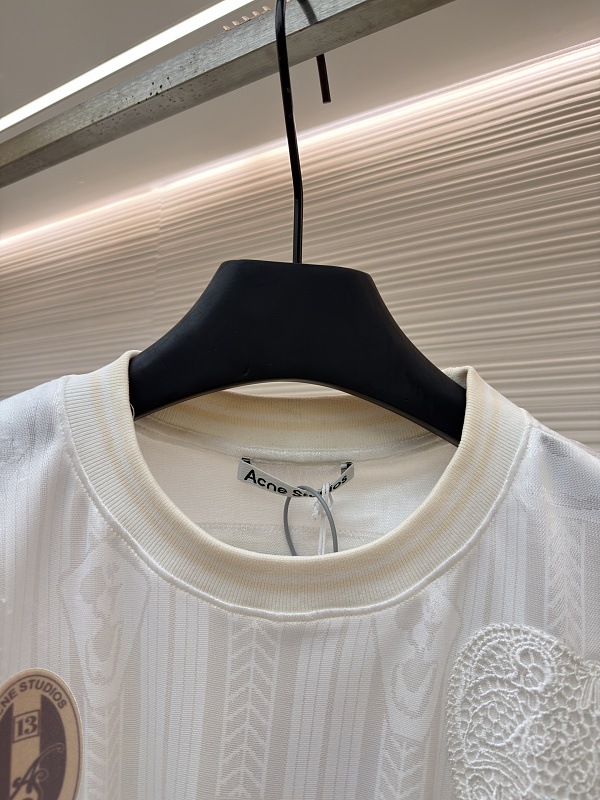 Price:229 −51l 7
