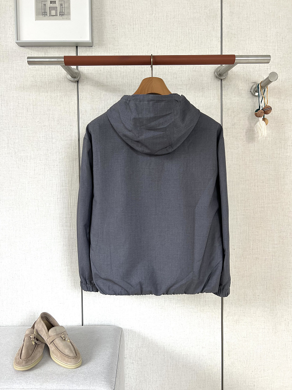 Price:399 521−8L 4