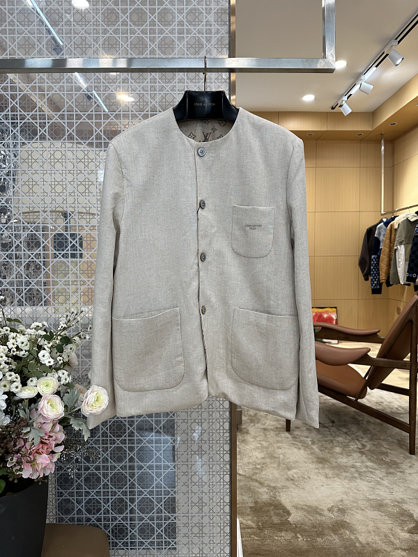 Price:429 527−99L 5