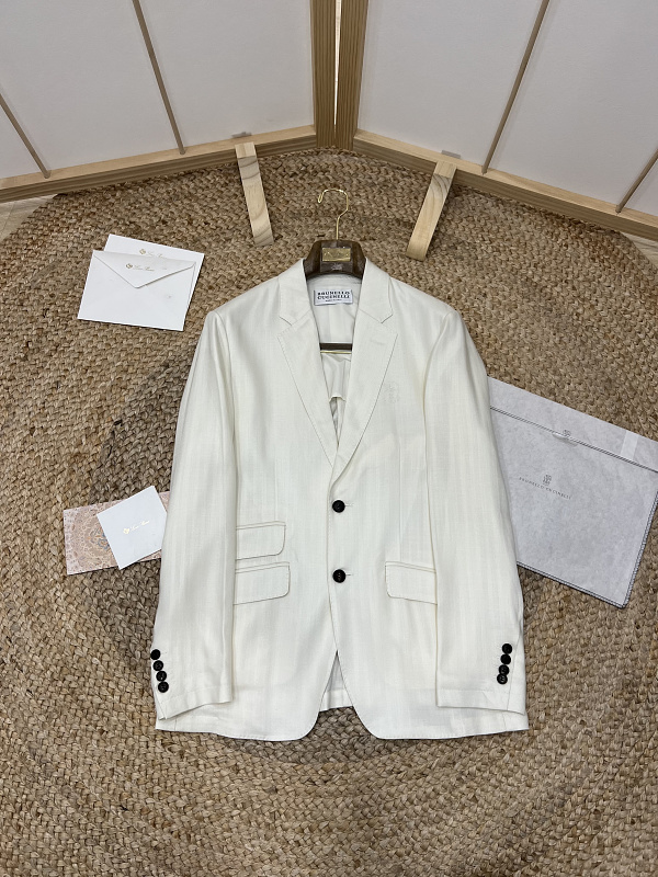 Price:529 58982−8L 5