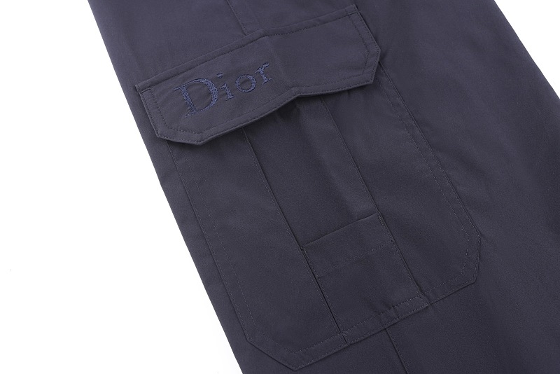 Price:279 −51l 12