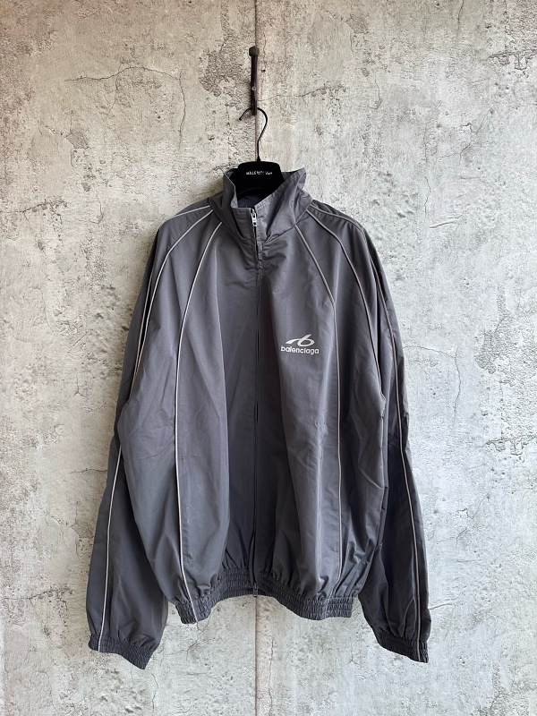 Price:319 567−24L 5