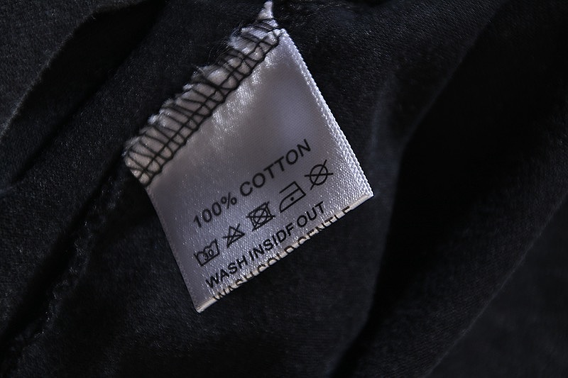 Price:135 68152-23L 9