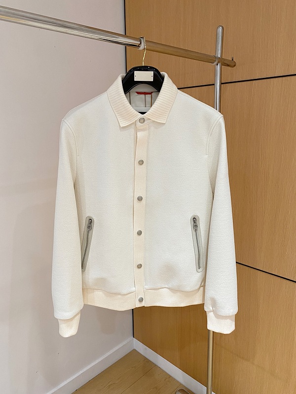 Price:529 546−8L 11