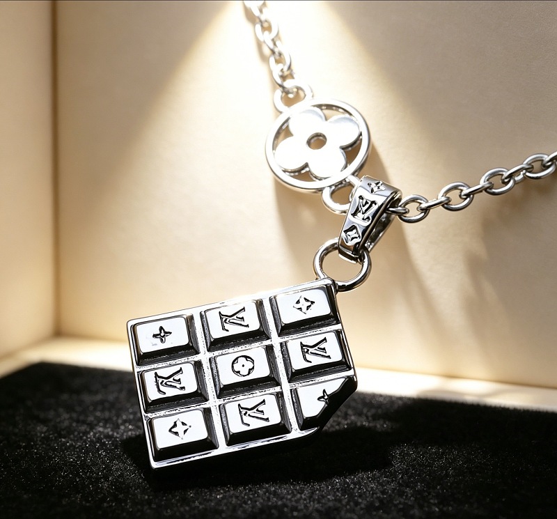 Price: 219 639-1L 3