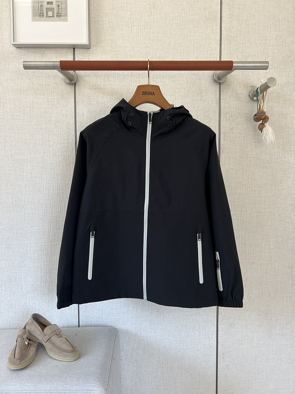 Price:399 568−8L 5