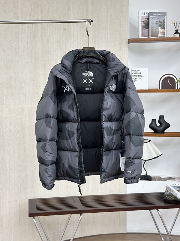 Tnf Kaws 11