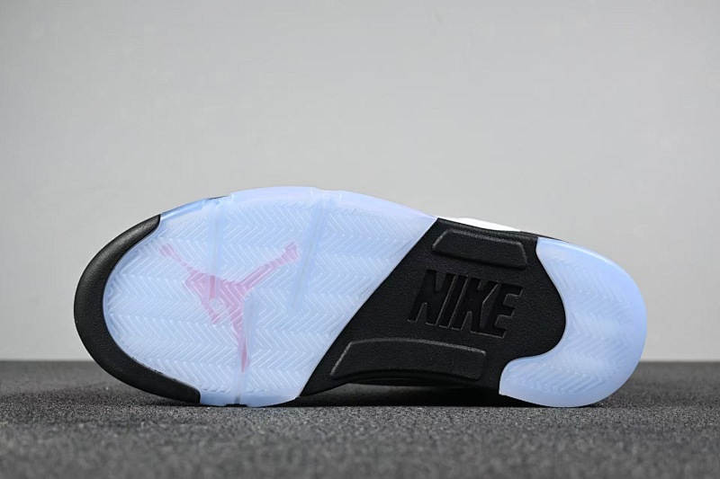 Air Jordan 5 Sneakers · 5