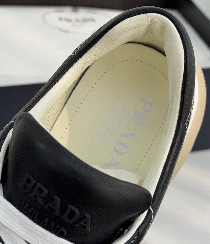 Prada 5