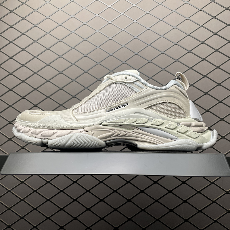 Balenciaga Triple S 2.0 7