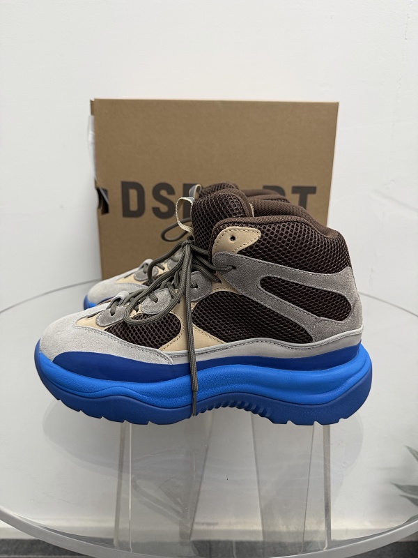Yeezy Boots · 4