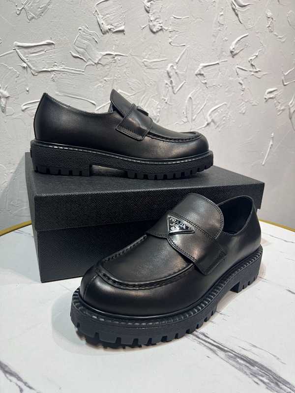 Prada 4