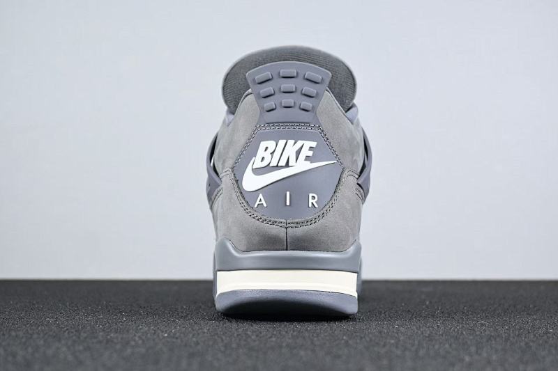 Jordan 4 Sneakers 9