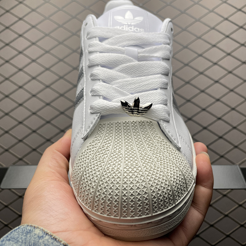 Adidas Shell Toe Sneakers
