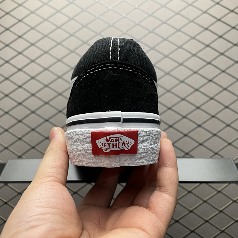 Vans 9