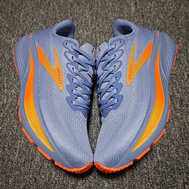 Brooks · 5