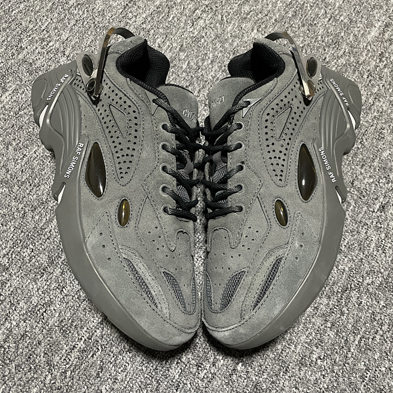 Raf Simons Cylon-21 " " · 5