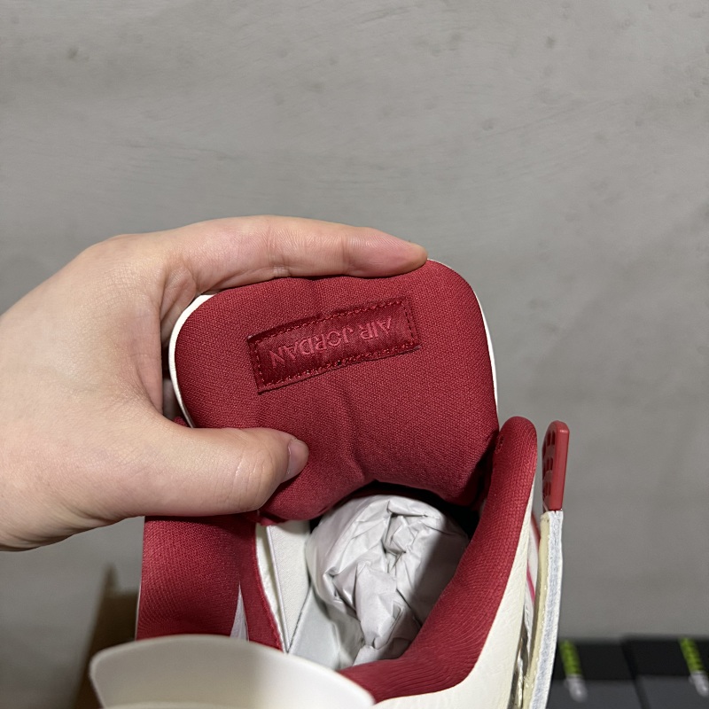 Jordan 4 Sneakers 4