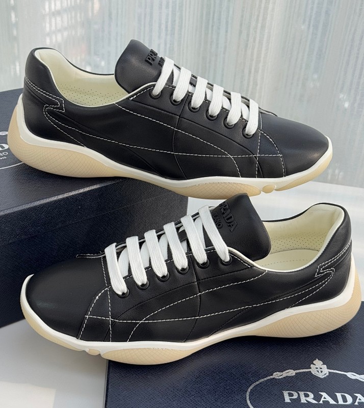 Prada 11