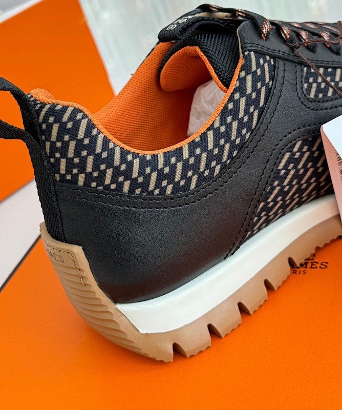 Hermes 10