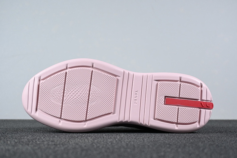 Prada 12
