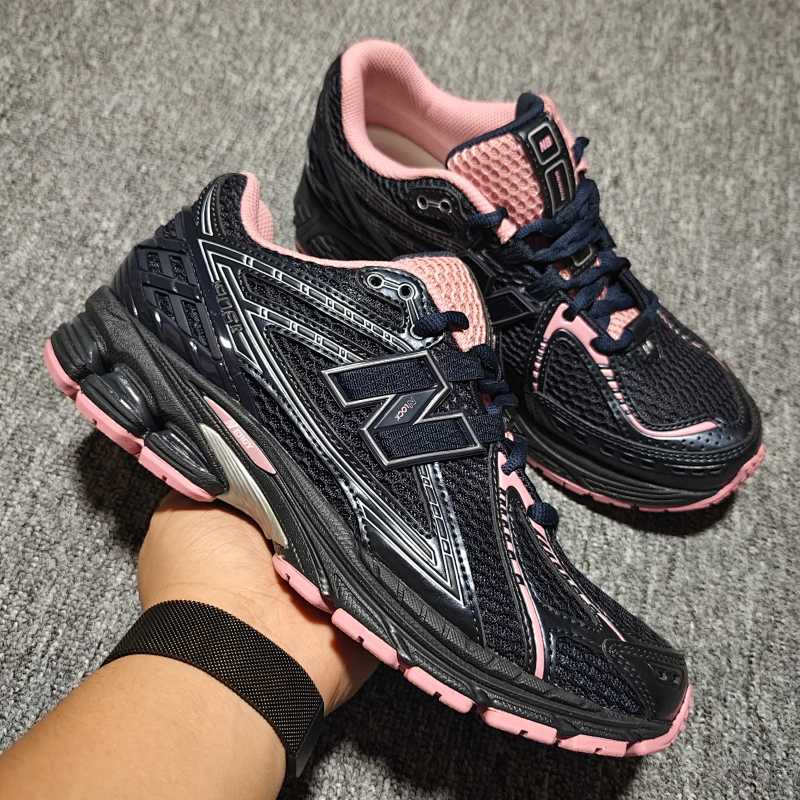 New Balance 1906 Sneakers · 4