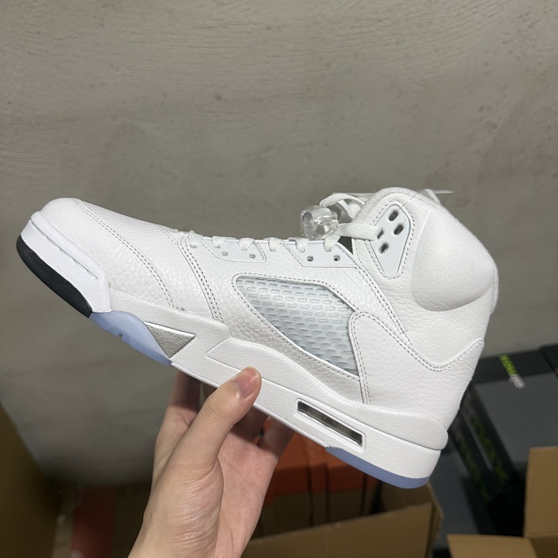 Jordan 5 Sneakers 3