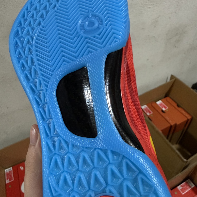 Gx Kobe 8 · 2