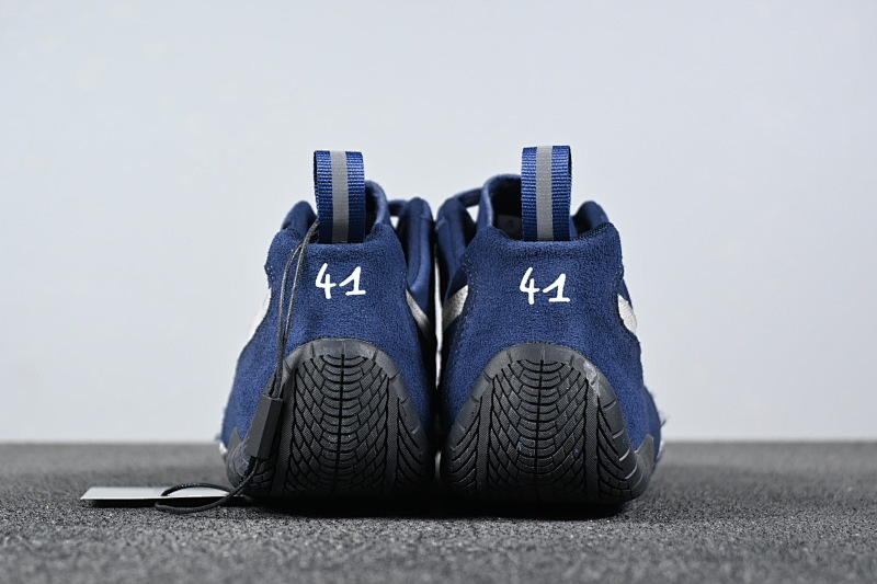 Balenciaga Pm 8