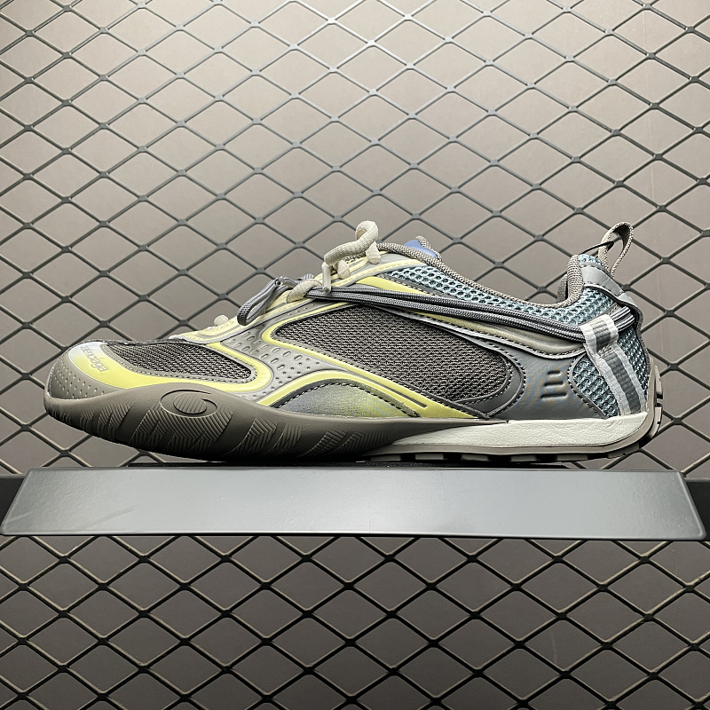 Balenciaga Radar 9