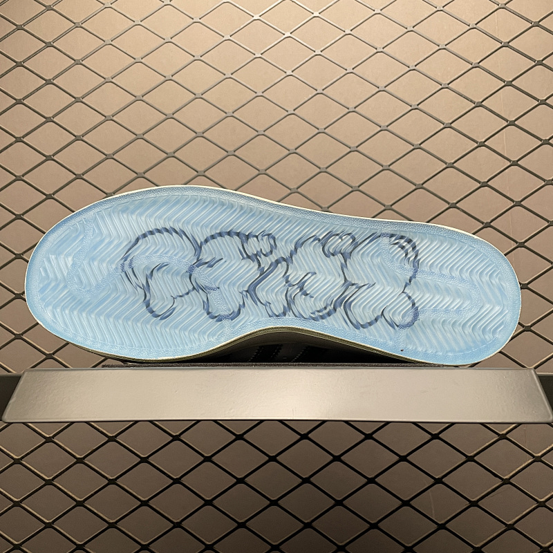 Adidas Shell Toe Sneakers 5