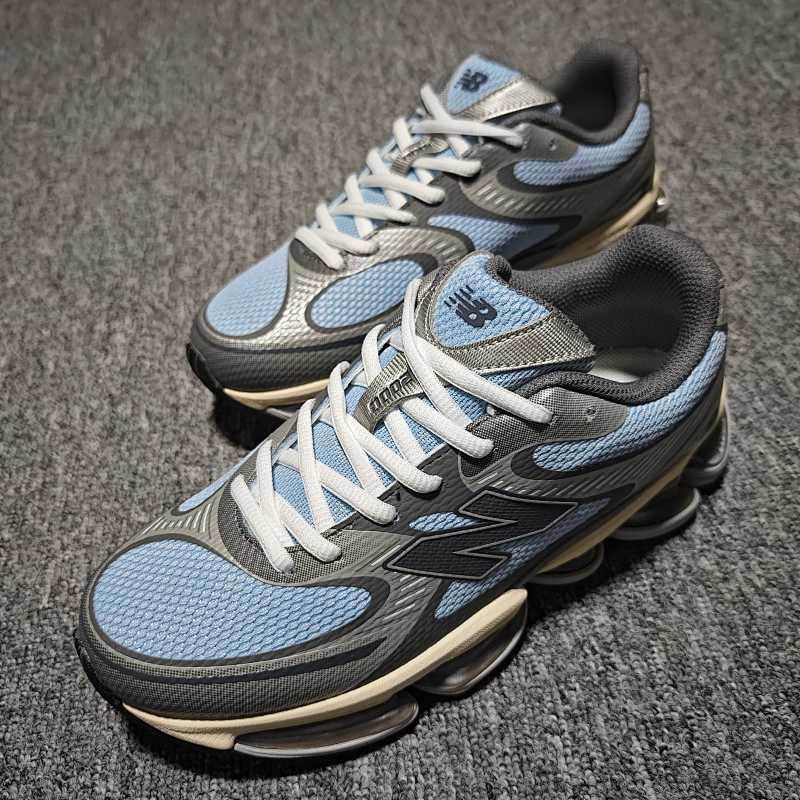 New Balance 2000 · 6