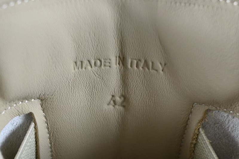 Margiela · 6
