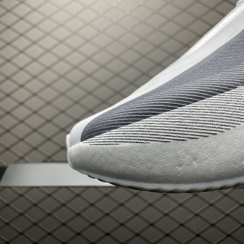 Ad Hyperboost Edge M 11