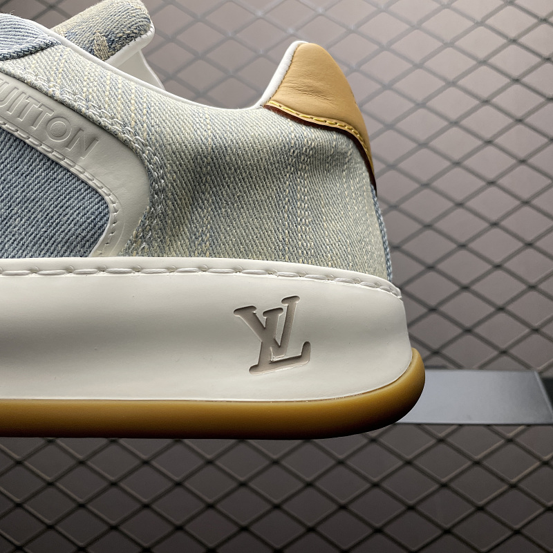LV Tilted · 5