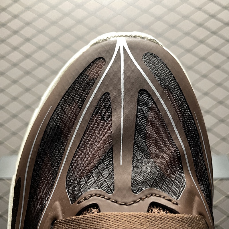 Hoka Speed 4 · 4
