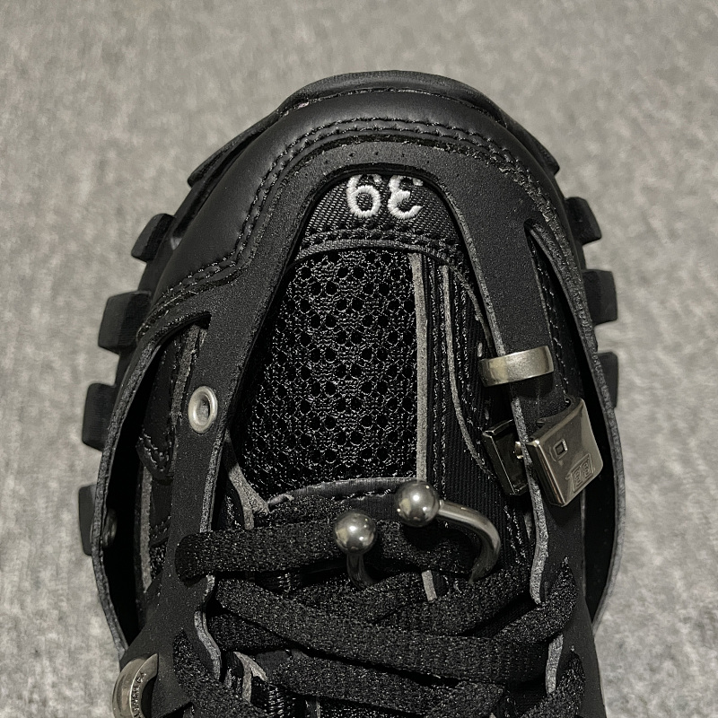 Blcg Track · 3