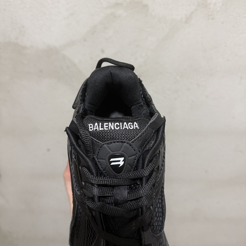Balenciaga Runner Led 9