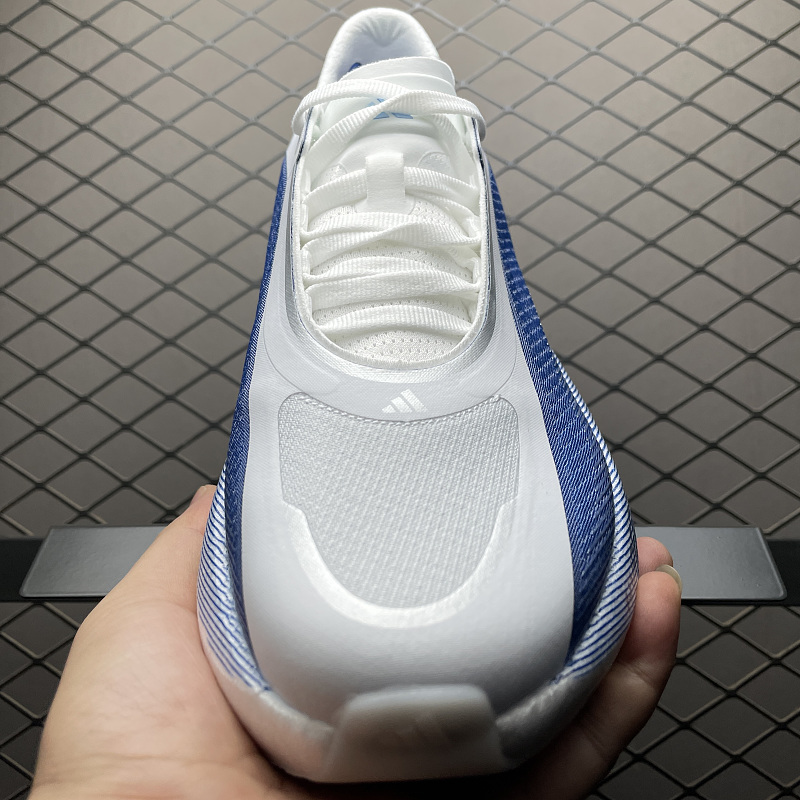 Ad Hyperboost Edge M