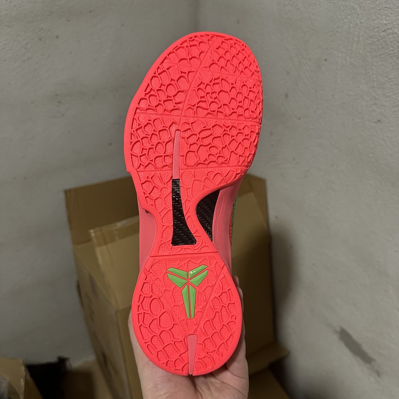 Gx Kobe 6 · 4