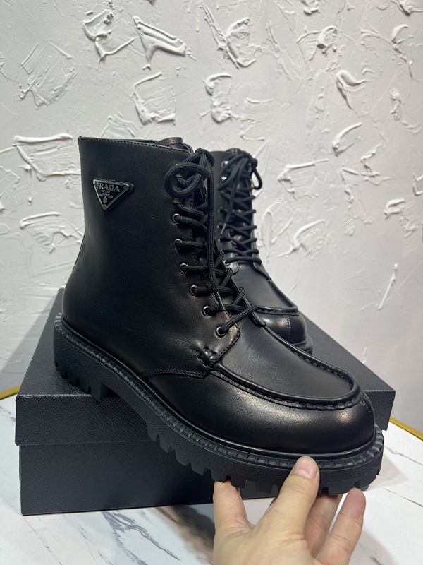 Prada 9