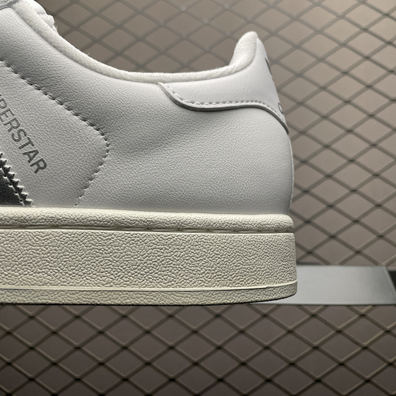 Adidas Shell Toe Sneakers 6