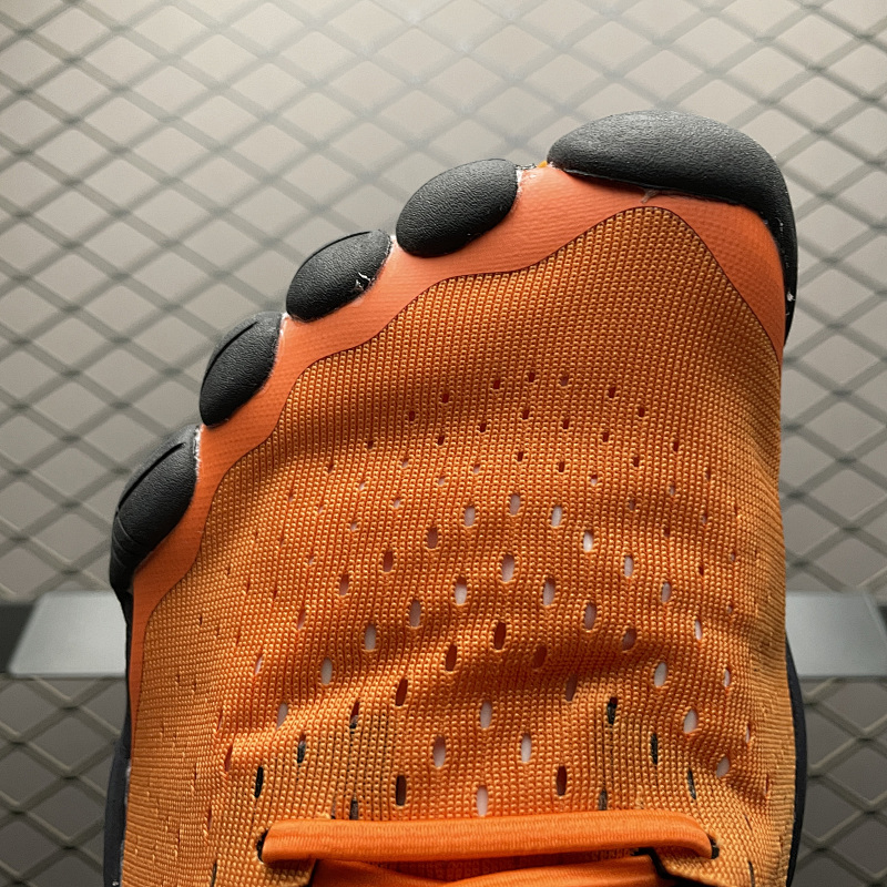 Balenciaga Anatomic 12