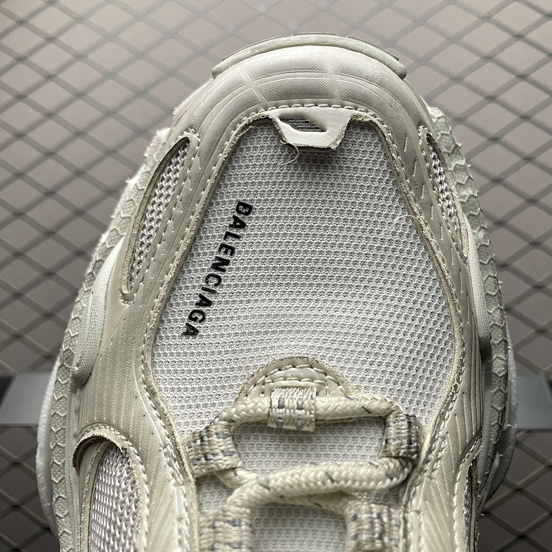 Balenciaga Triple S 2.0